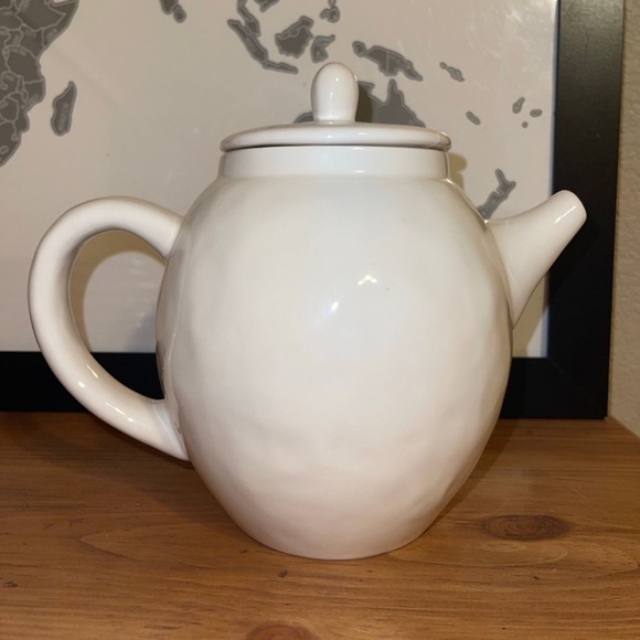 Rae Dunn homeline teapot m stamped VHTF OG RARE - Picture 2 of 3